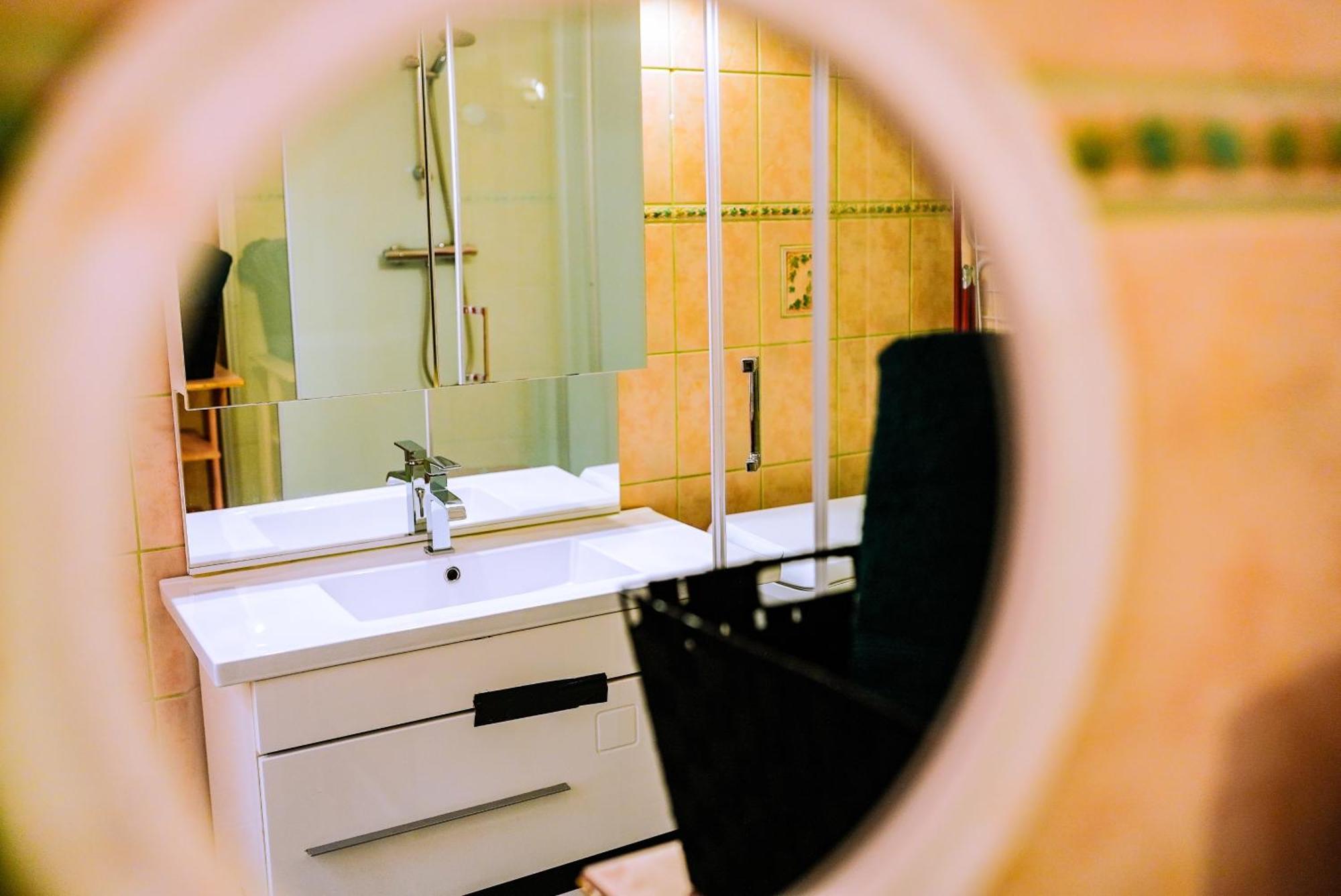 Le St Amour Elegant 2 Chambres *Wifi/Super Centre* Besançon Buitenkant foto